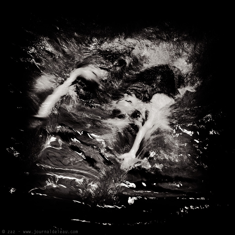 synchronized swimming black and white carbonell ona crespi margalida spain